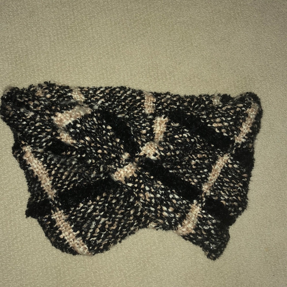 Madison 88 Infinity Scarf